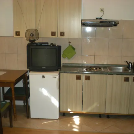 Studio 13678b Daire Lastovo